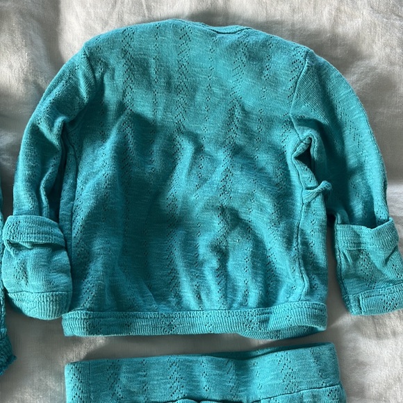 Newborn Outfits - Picture 4 of 12